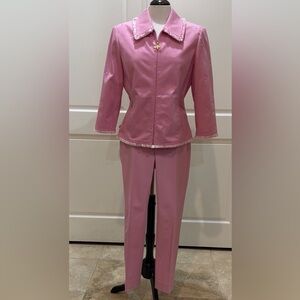 St. John jacket (M) price is firm listing is for the jacket only